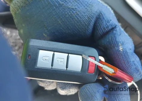 2022 Mitsubishi Eclipse Cross Se S-Awc/Se Special Edition S-Awc/Sel S-Awc/Sel Special Edition S-Awc z USA, uszkodzony, nr VIN JA4ATWAA0NZ050061